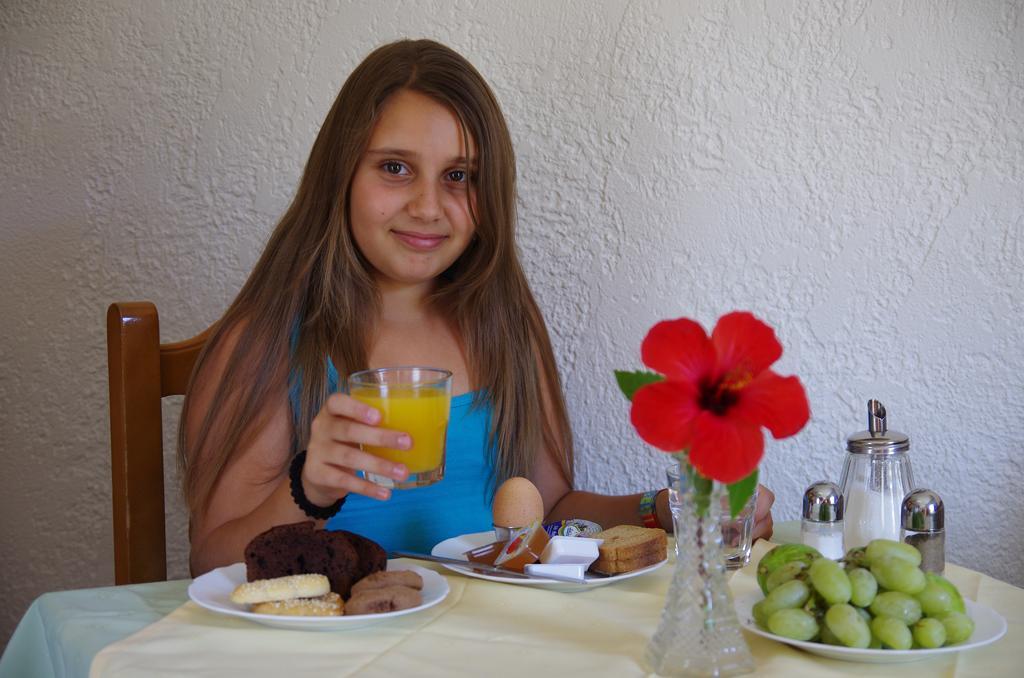 Effie Hotel Skála Zewnętrze zdjęcie